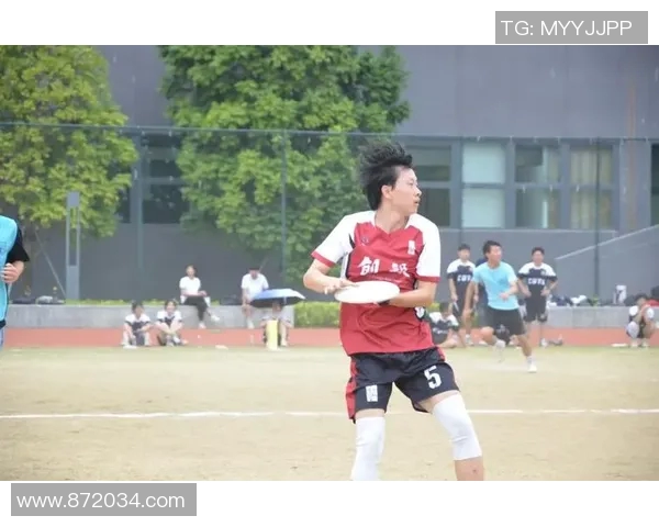 武汉飞盘队在全国飞盘意识排行榜中荣登第五名展现强大实力与团队精神