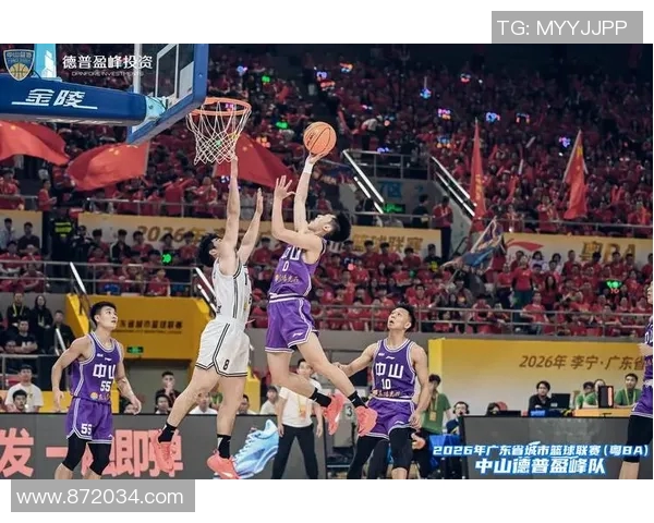南京篮球队在挑战赛中的力量展现与战术分析全方位点评